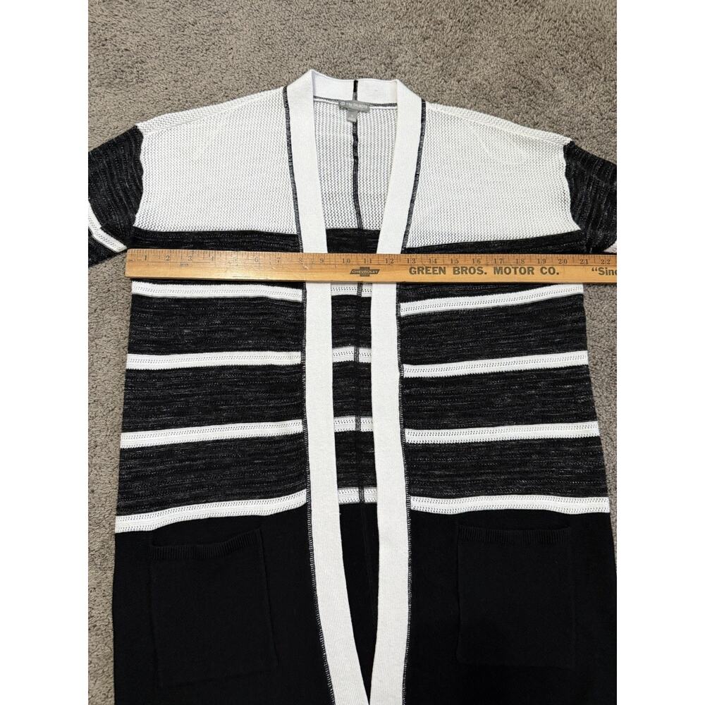 T By Talbots Open Weave Mesh Black And White Card… - image 7